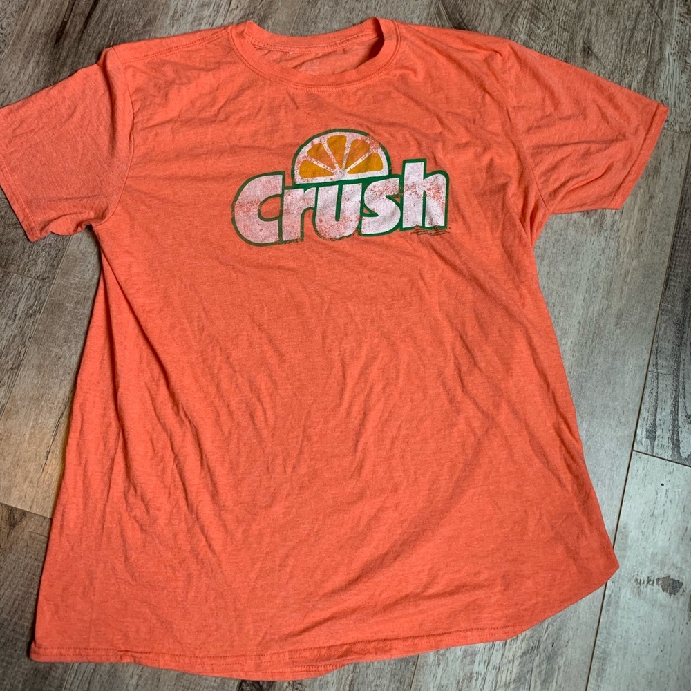 Distressed Orange Crush T-shirt size Large comfy